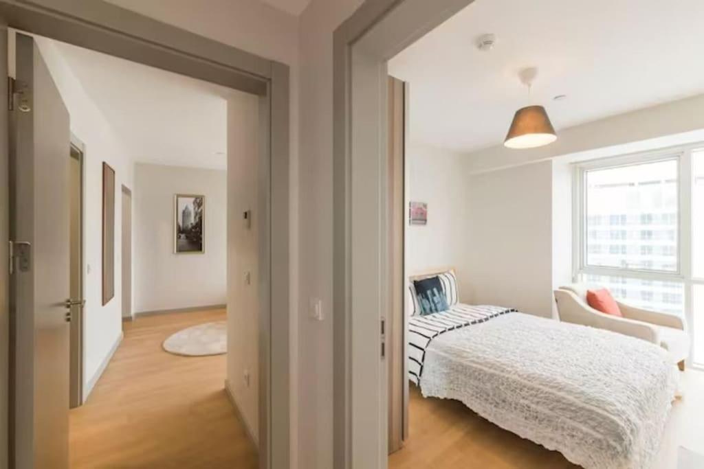 5 Etoiles 1+1 Avec Piscine